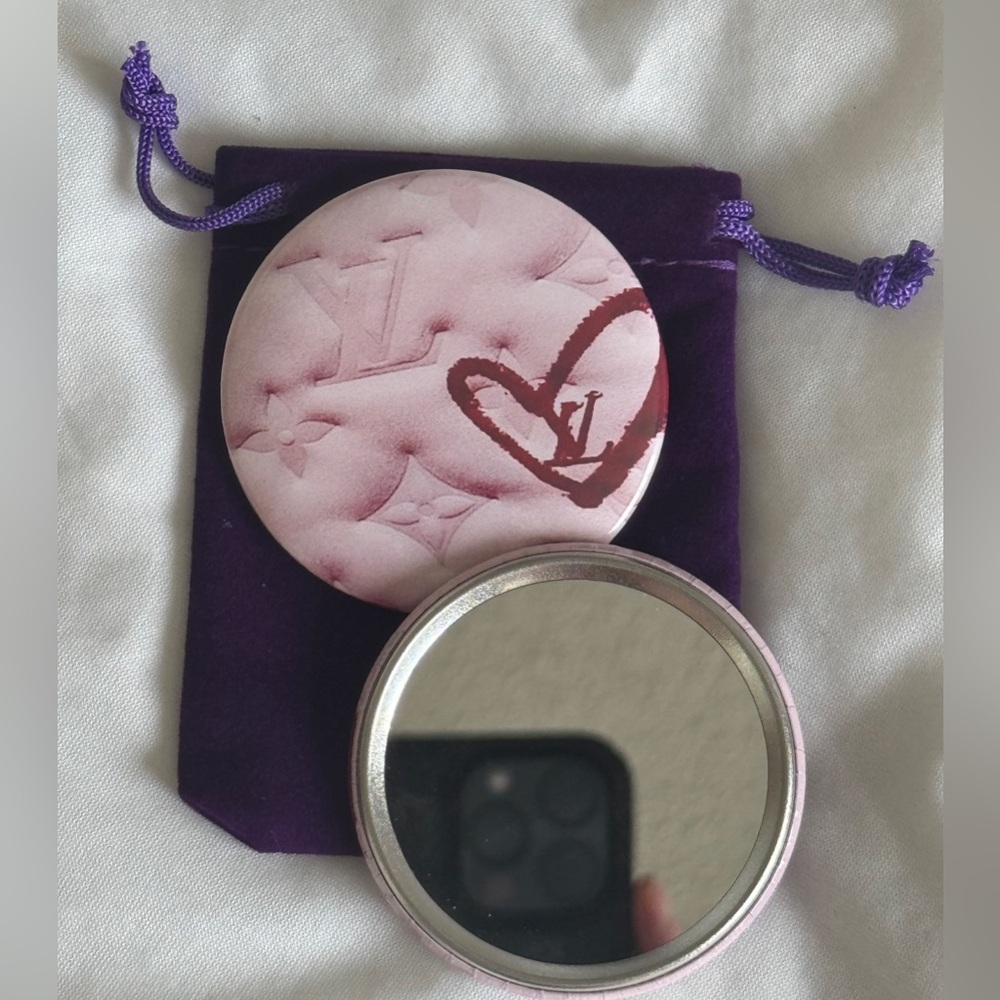 CUSTOM MADE POCKET MIRROR